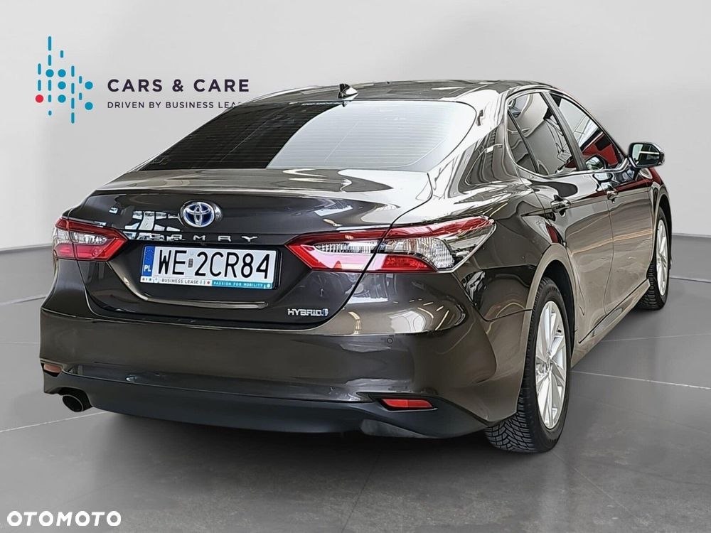 Toyota Camry 2.5 Hybrid Comfort CVT - 25