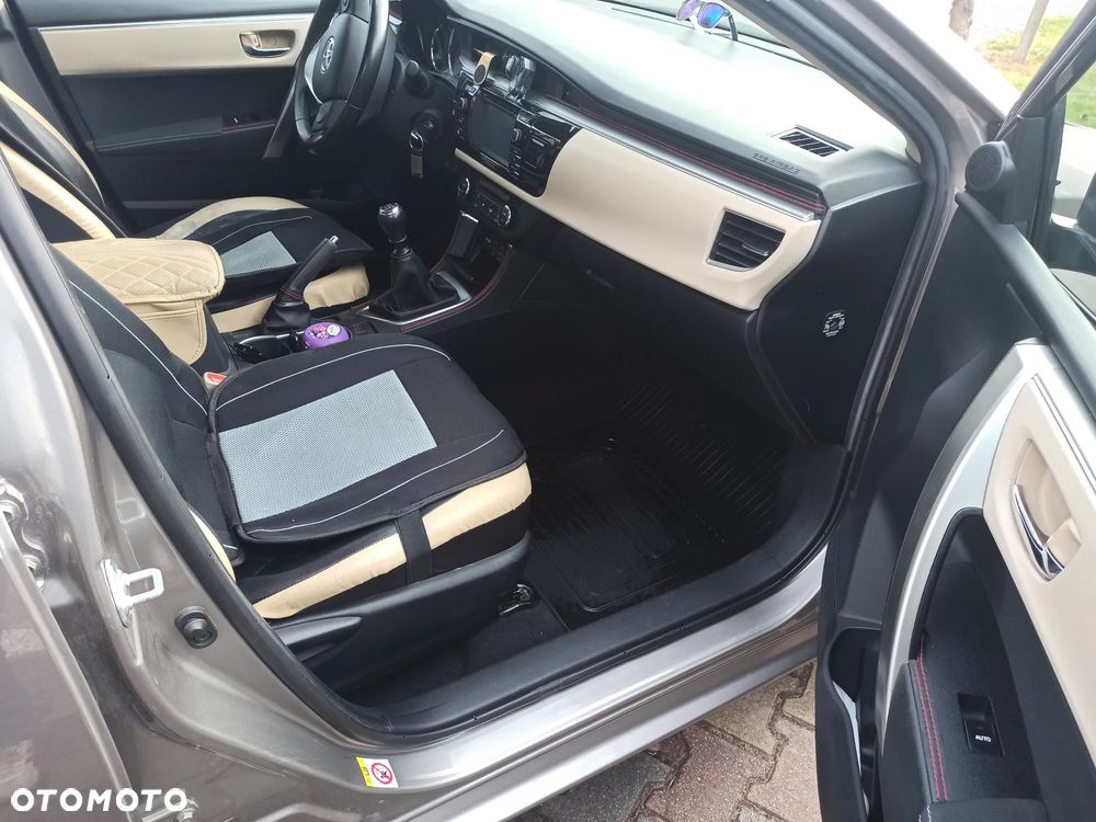 Toyota Corolla 1.6 Premium - 14