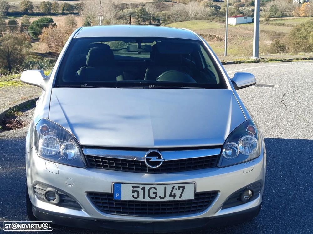 Opel Astra GTC 1.7 CDTI - 3