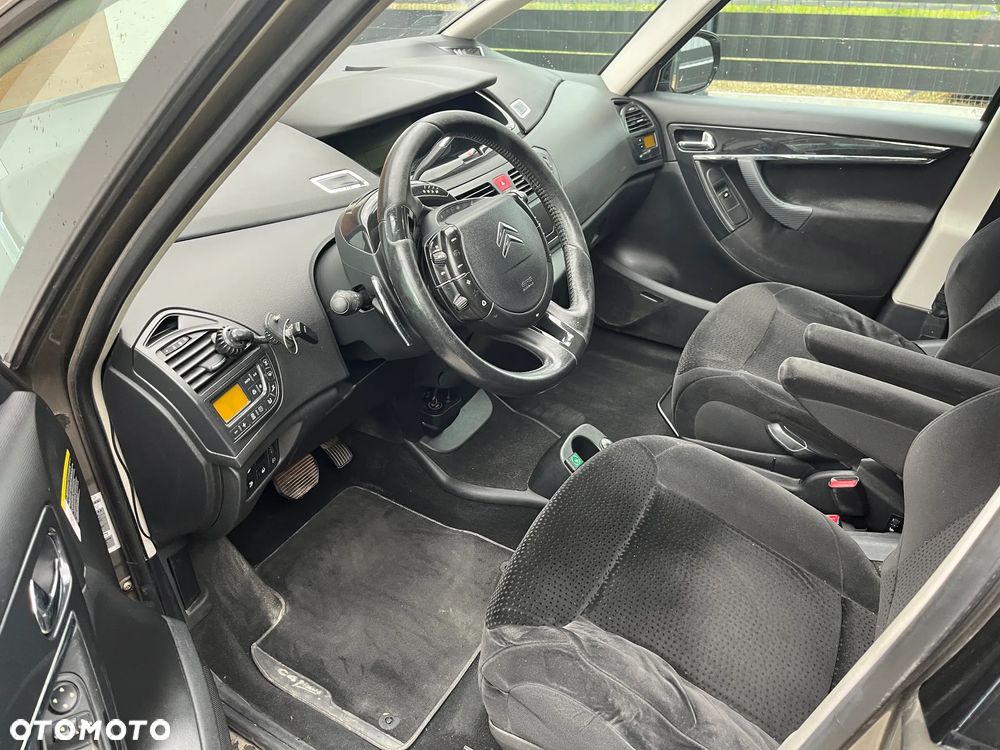 Citroën C4 Grand Picasso - 19