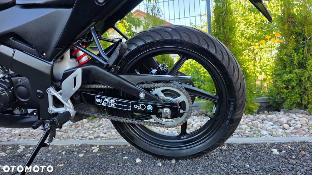 Honda CBR - 24