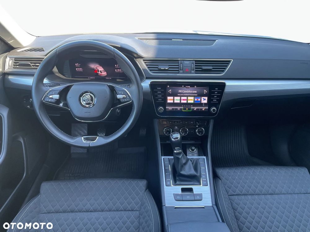 Skoda Superb 2.0 TDI SCR Ambition - 8