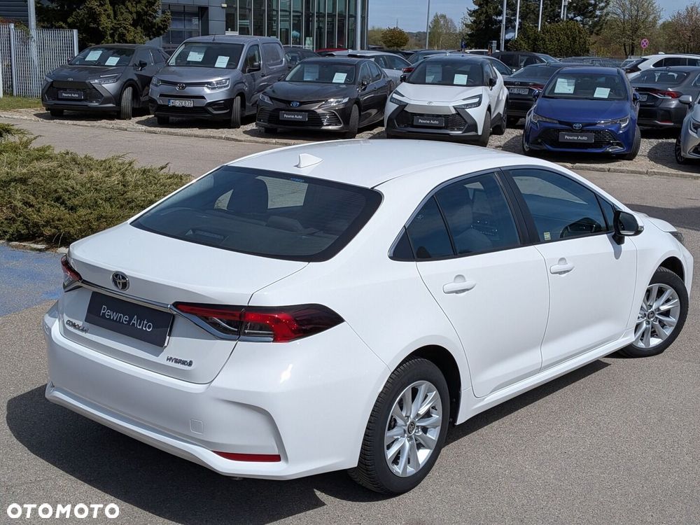 Toyota Corolla 1.8 Hybrid Comfort - 14
