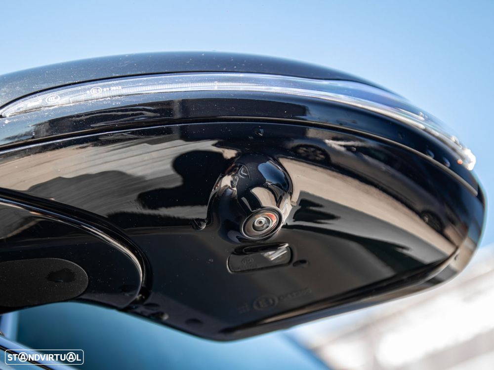 Mercedes-Benz E 300 de 9G-TRONIC AMG Line - 22