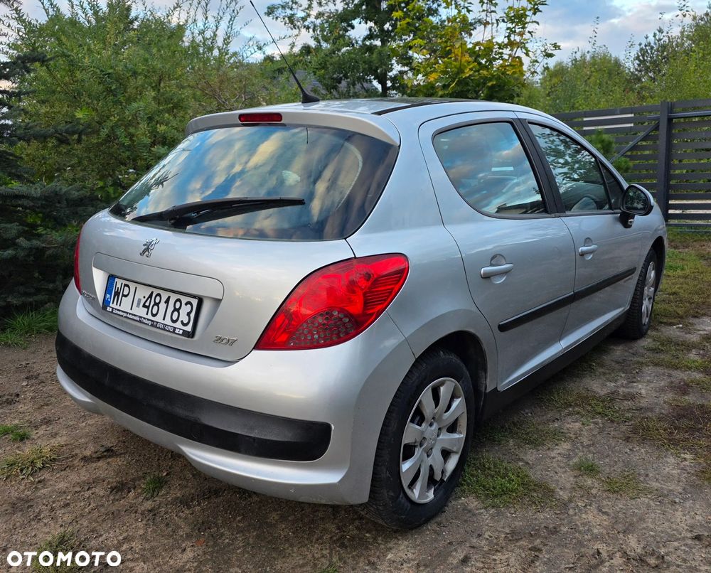 Peugeot 207 1.4 16V Trendy - 2
