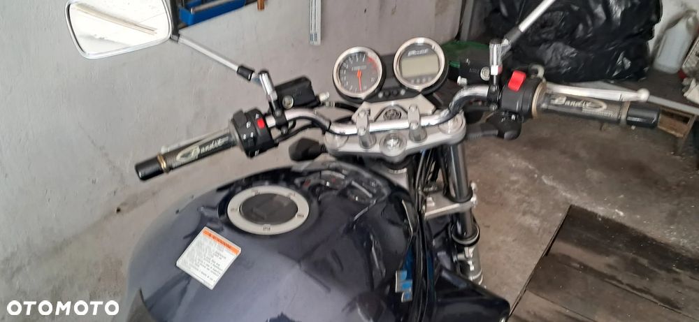 Suzuki Bandit - 20