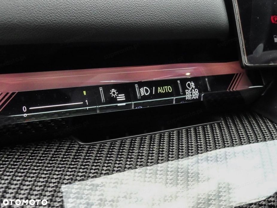 BMW Seria 5 520d xDrive mHEV M Sport - 14