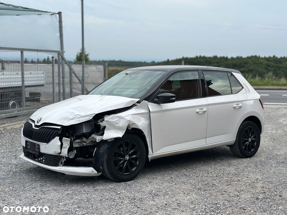 Skoda Fabia 1.0 Style Color - 8