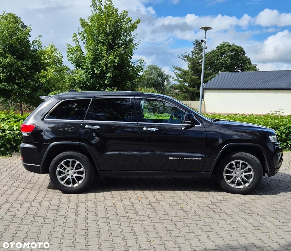 Jeep Grand Cherokee - 2