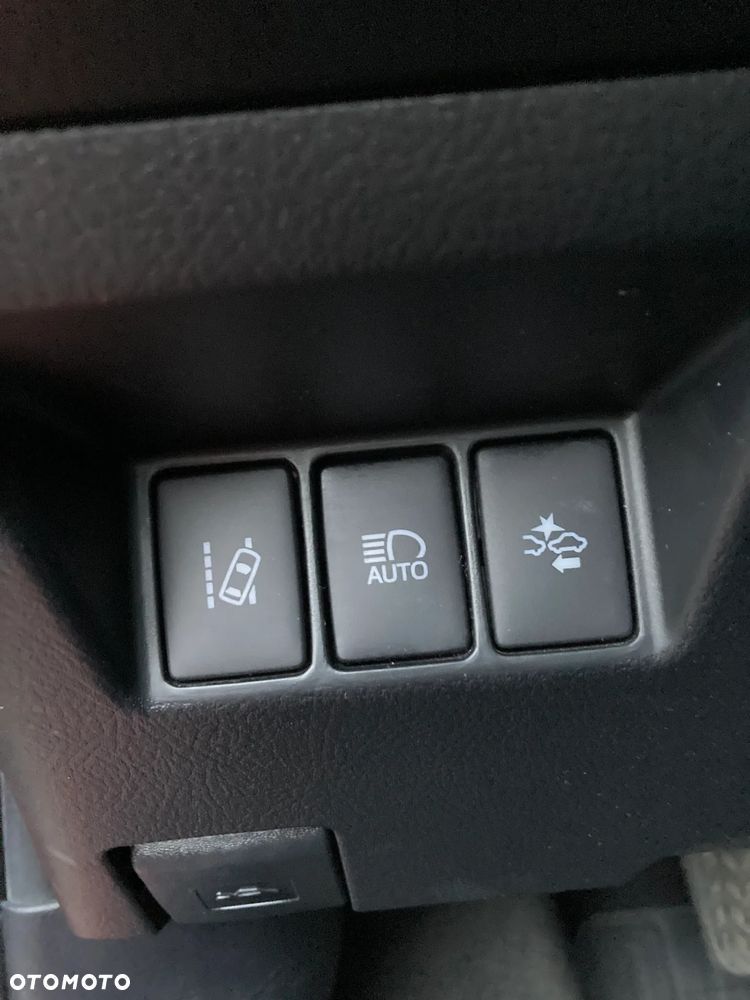 Toyota Yaris - 9