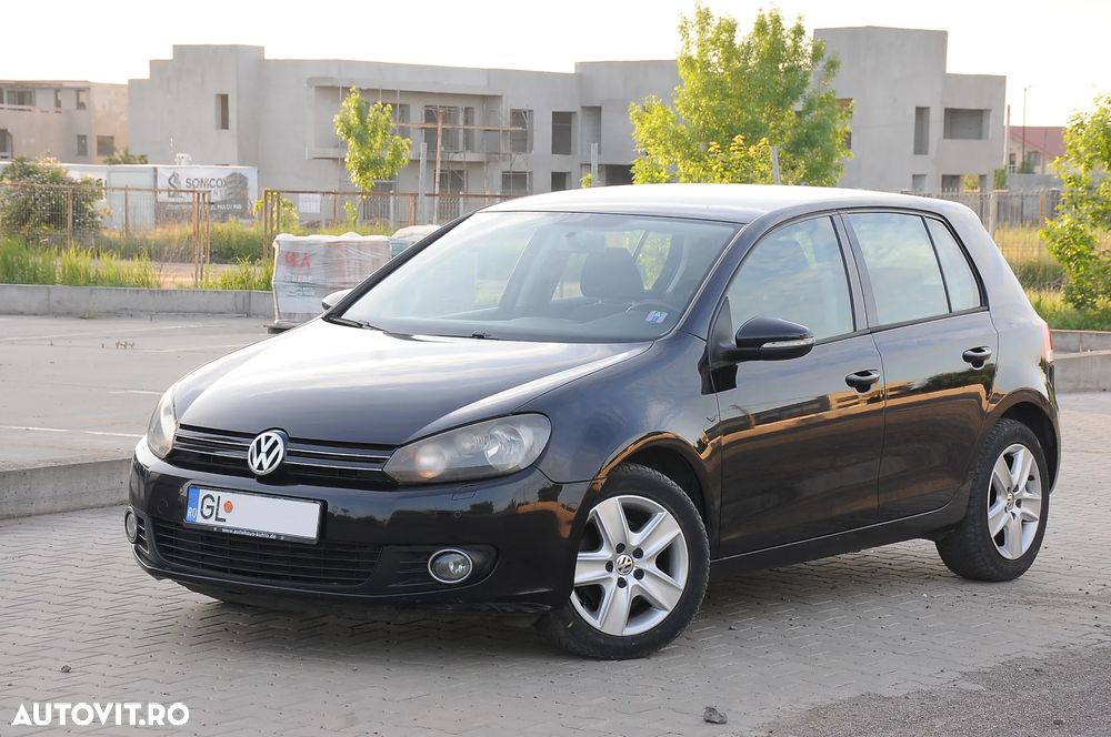 Volkswagen Golf 1.6 TDI DPF Comfortline - 10