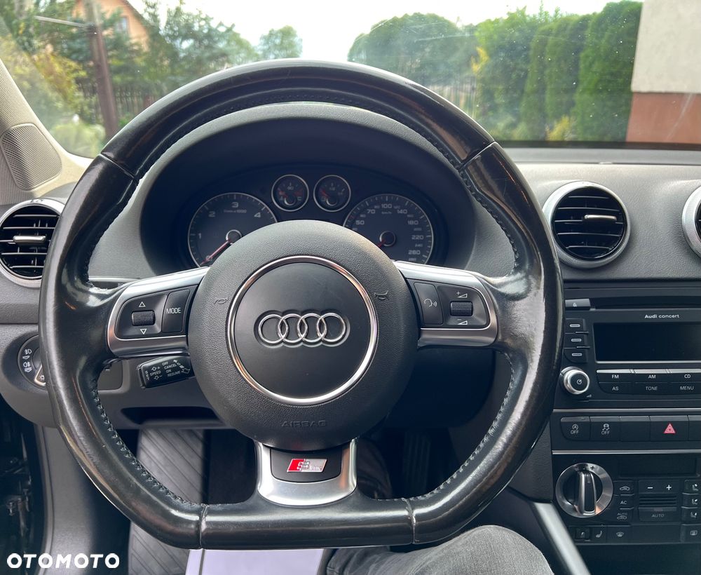 Audi A3 Sportback 2.0 TDI S line Sportpaket plus - 27