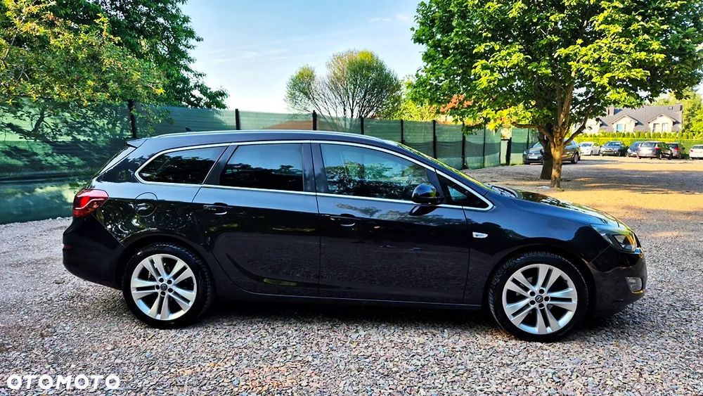 Opel Astra 1.4 T Cosmo EU6 - 8