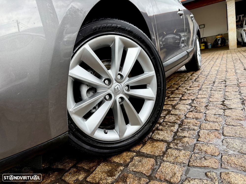 Renault Mégane 1.5 dCi Dynamique - 13