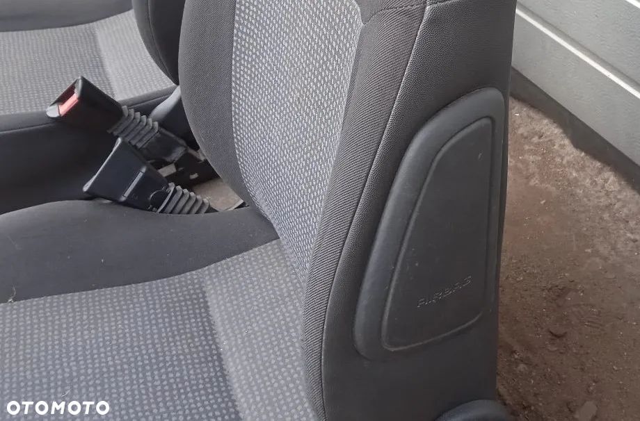 Fotel pasażera kanapa Opel Corsa C - 3 drzwi - 5