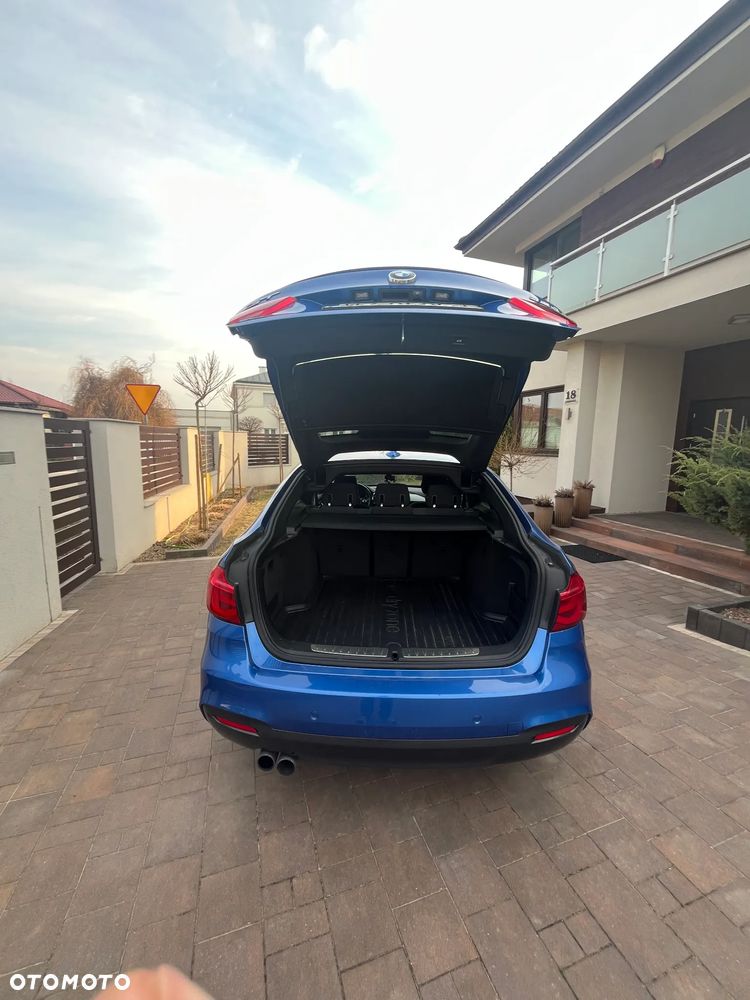BMW 3GT 320i xDrive M Sport - 4