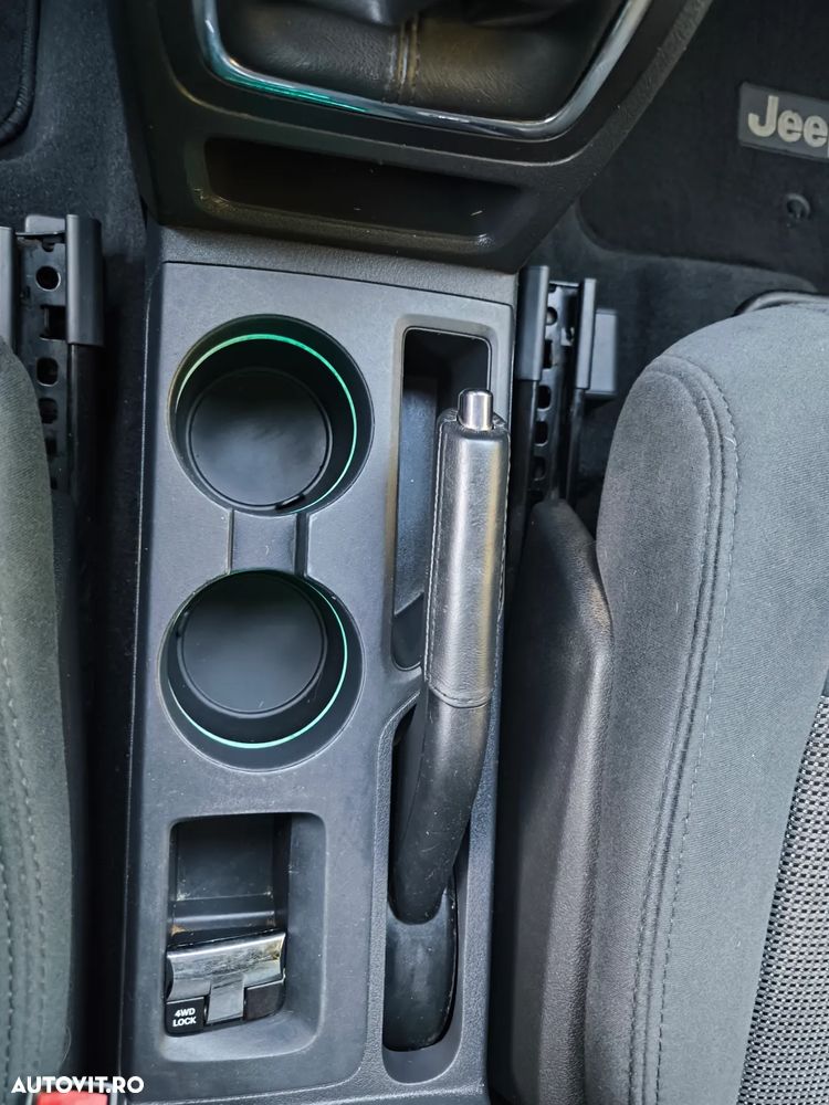 Jeep Compass ver-2-2-crd-4wd-limited - 9