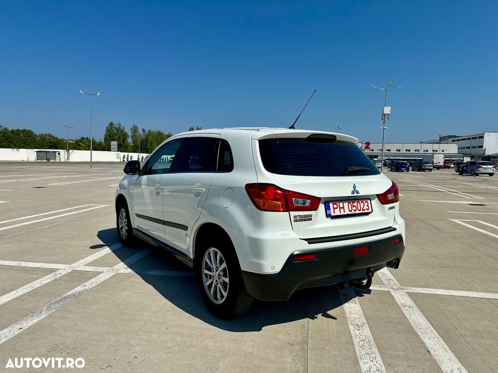Mitsubishi ASX 1.8 DID 4WD Invite A13 - 4