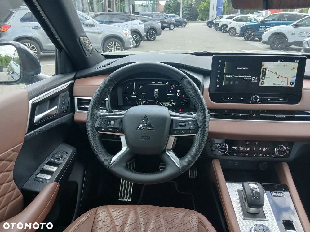 Mitsubishi Outlander Instyle Plus - 15