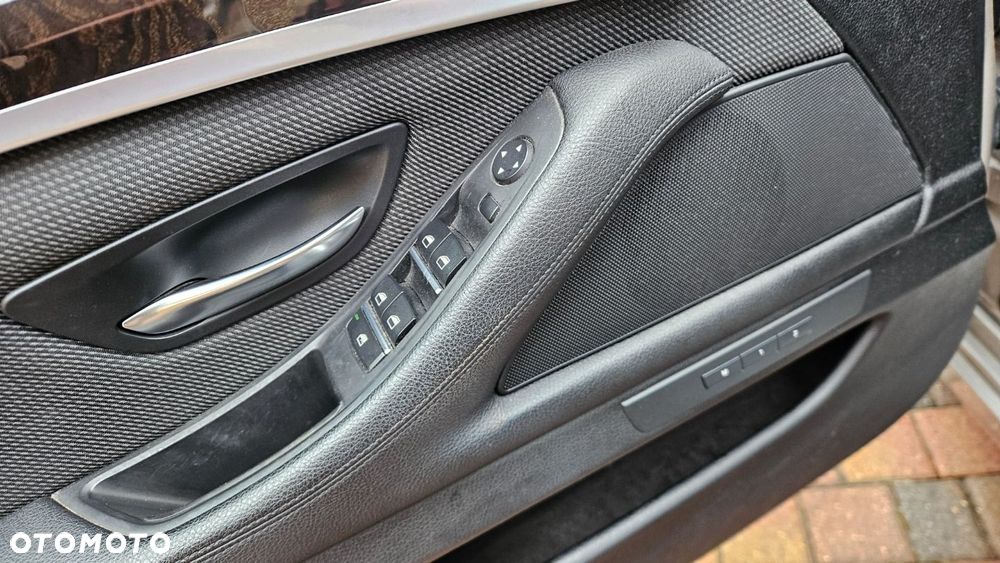 BMW Seria 5 520d - 19