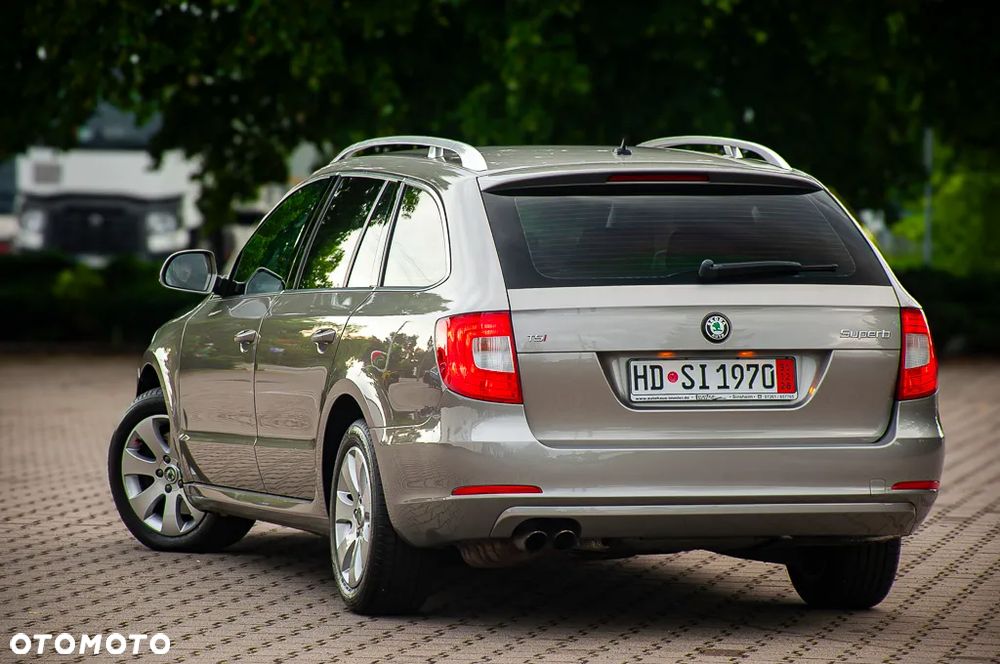 Skoda Superb 1.8 TSI Ambition - 15