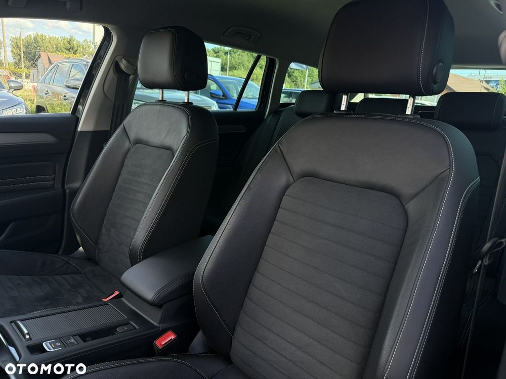 Volkswagen Passat 2.0 TSI Elegance DSG - 10