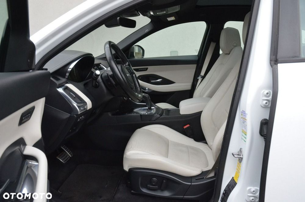 Jaguar E-Pace 2.0 i4P AWD R-Dynamic - 38
