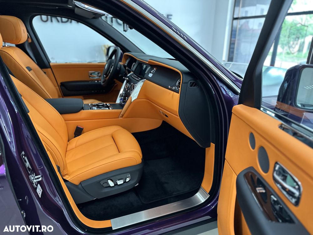 Rolls-Royce Cullinan - 36