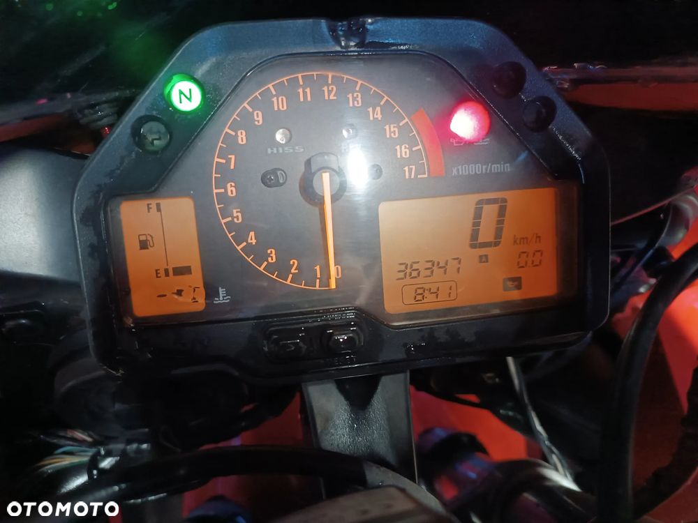 Honda CBR - 8