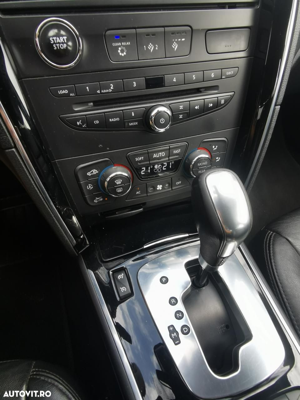Renault Latitude 2.0 dCi Initiale Aut. - 16