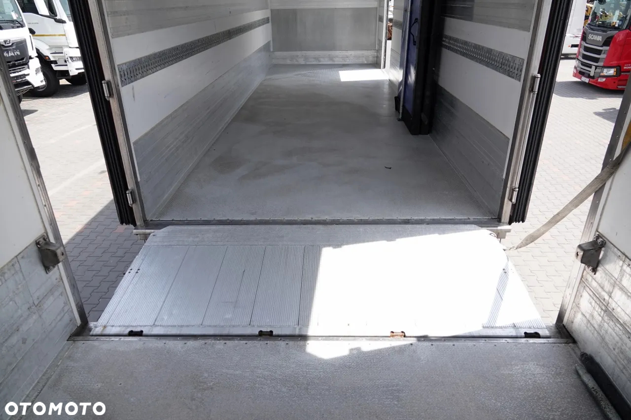 Scania P 410 / CHŁODNIA / ZESTAW TANDEM / PRZEJAZDOWY / 3x Agregat THERMO KING - FRIGO BLOCK / 3x WINDA ZAŁADOWCZA / MUTITEMPERATURA  PO ZŁOTYM KONTRAKCIE SERWISOWYM - 15