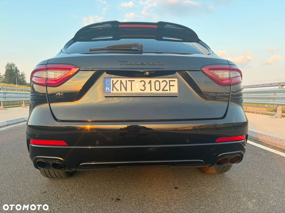 Maserati Levante Q4 - 10