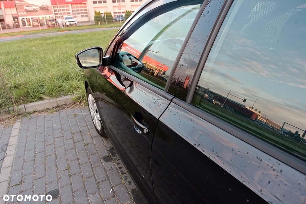 Skoda RAPID 1.6 TDI DPF Ambition - 11