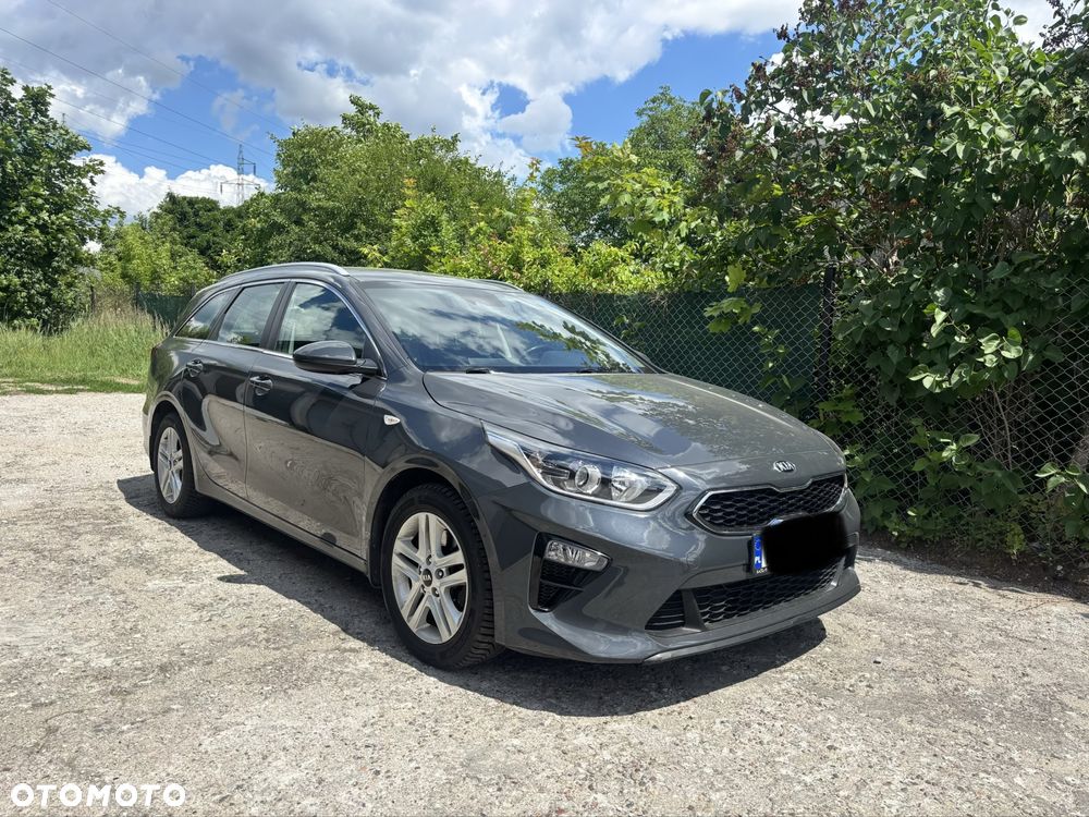 Kia Ceed - 1