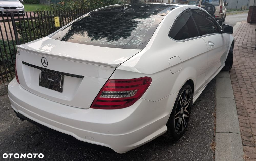 Mercedes-Benz Klasa C 250 Sport 7G-TRONIC - 15