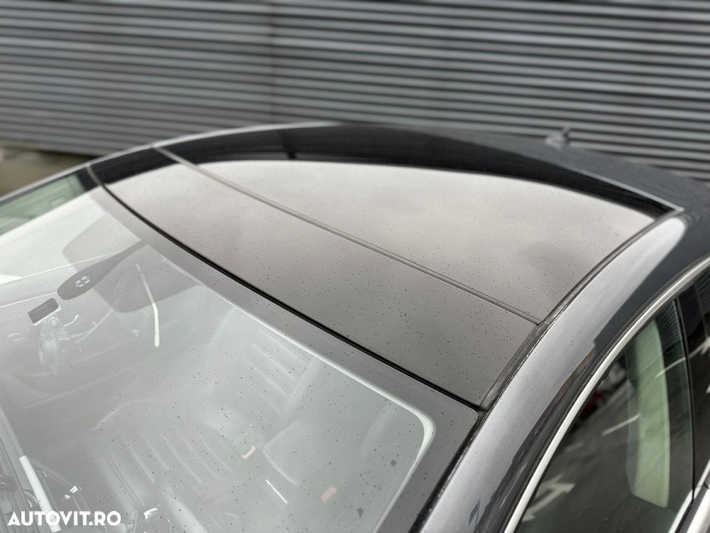 Volkswagen Passat Variant 2.0 TDI 4Motion DSG BlueMotion Tech Exclusive - 18