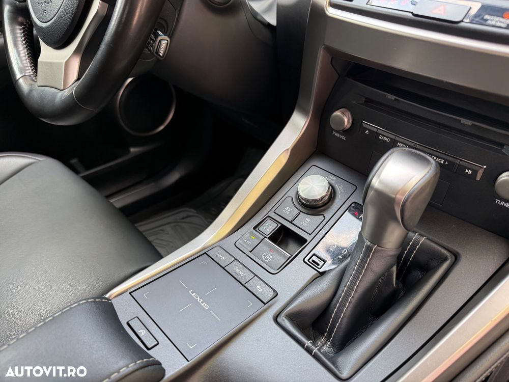 Lexus Seria NX 300h Style Edition - 24