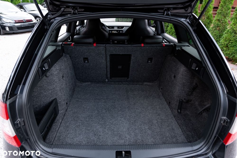 Skoda Octavia 2.0 TSI RS 230 - 21