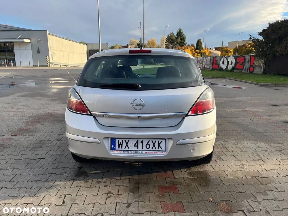 Opel Astra - 4
