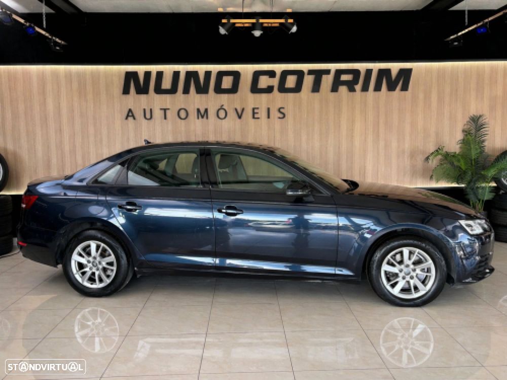 Audi A4 2.0 TDI Business Line - 1