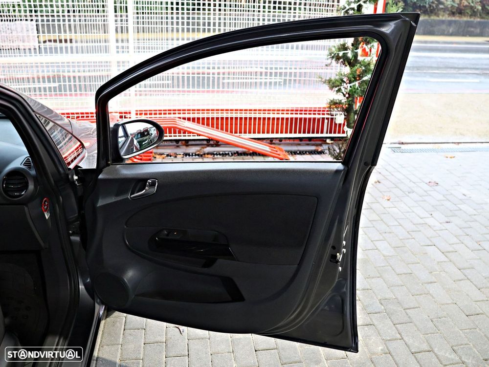 Opel Corsa 1.2 Enjoy - 39