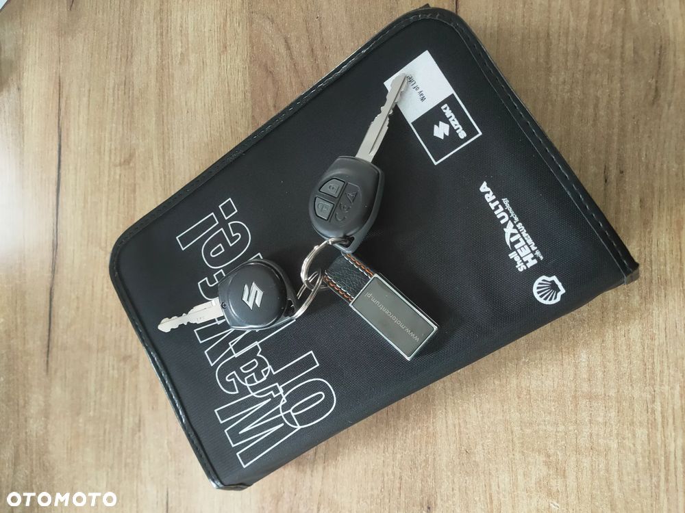 Suzuki Swift 1.2 Premium Plus - 13