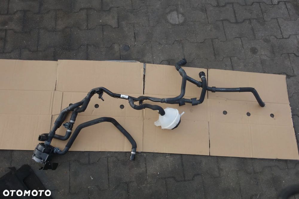 PRZEWODY RURKI WODY VOLKSWAGEN GOLF VIII 1.4 TSI - 2