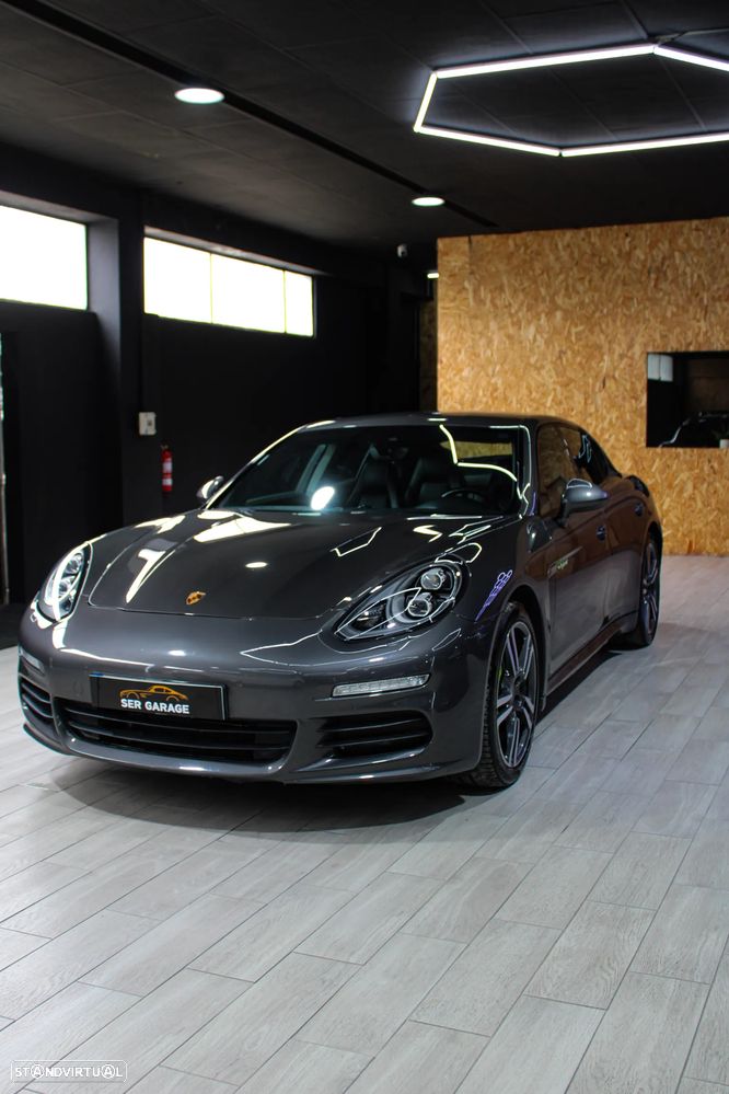 Porsche Panamera S Hybrid - 24