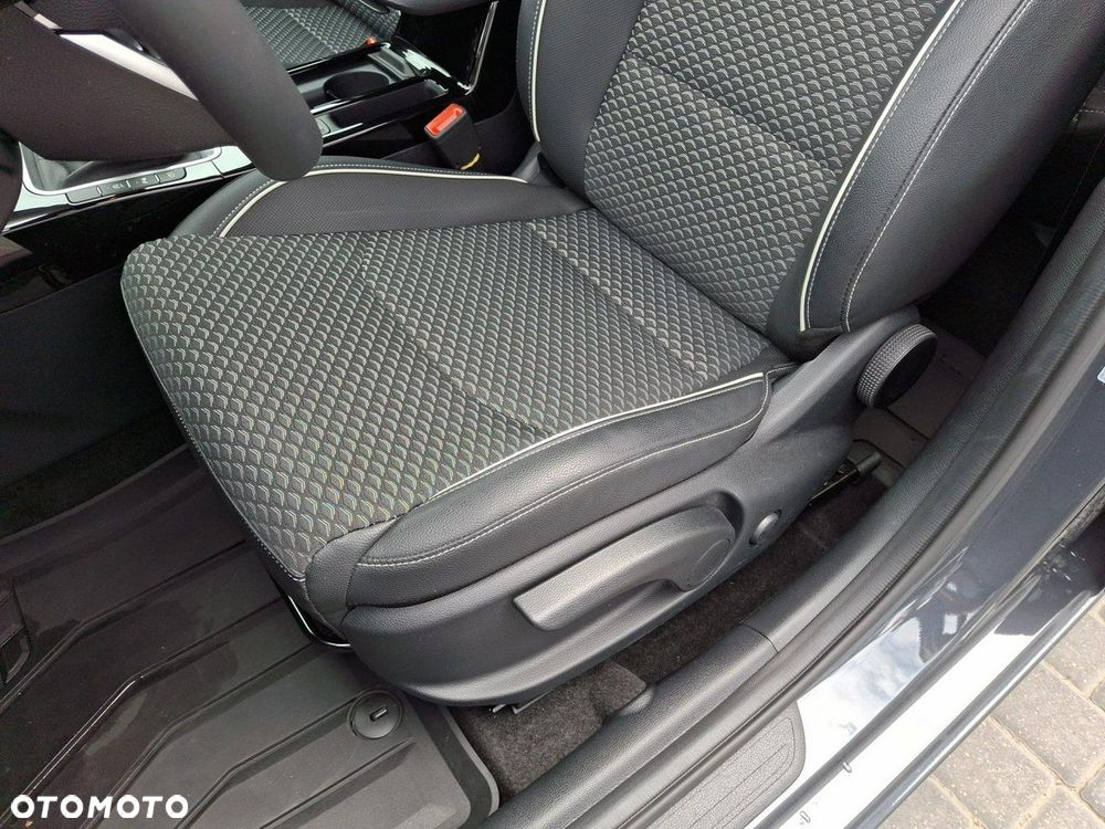 Kia Ceed 1.5 T-GDI Tribute - 12