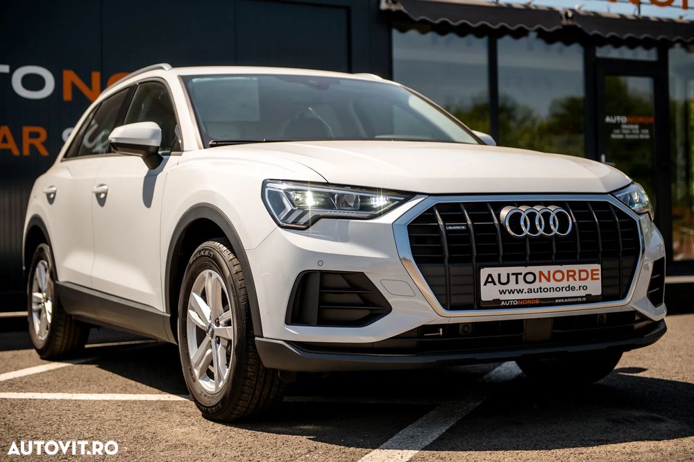 Audi Q3 40 TFSI quattro S tronic - 1