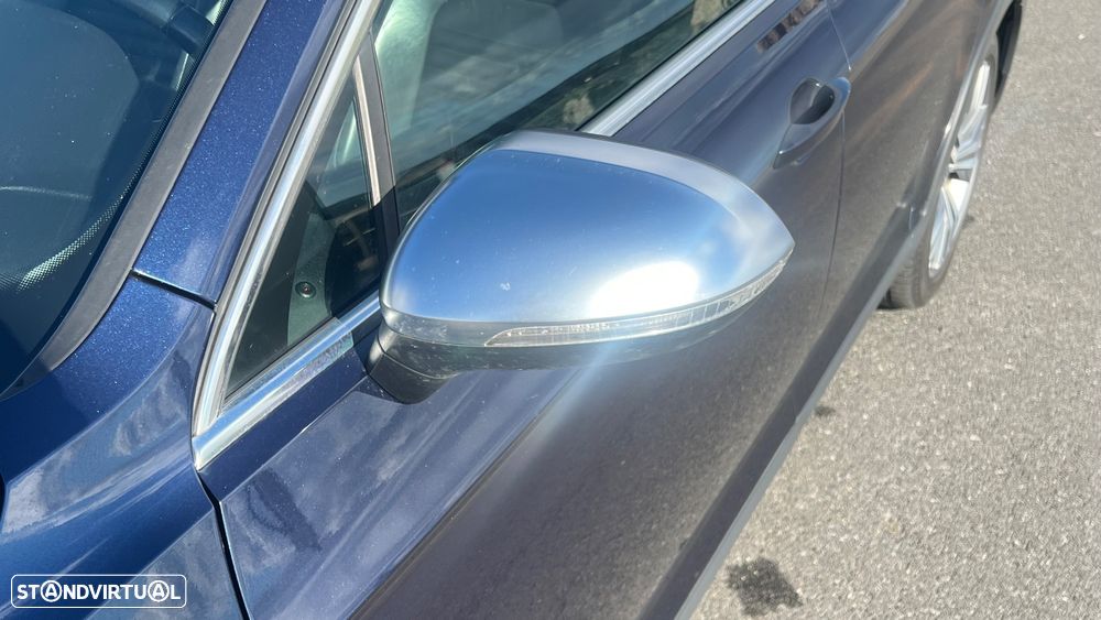 VW Passat Alltrack 2.0 TDi DSG 4Motion - 13