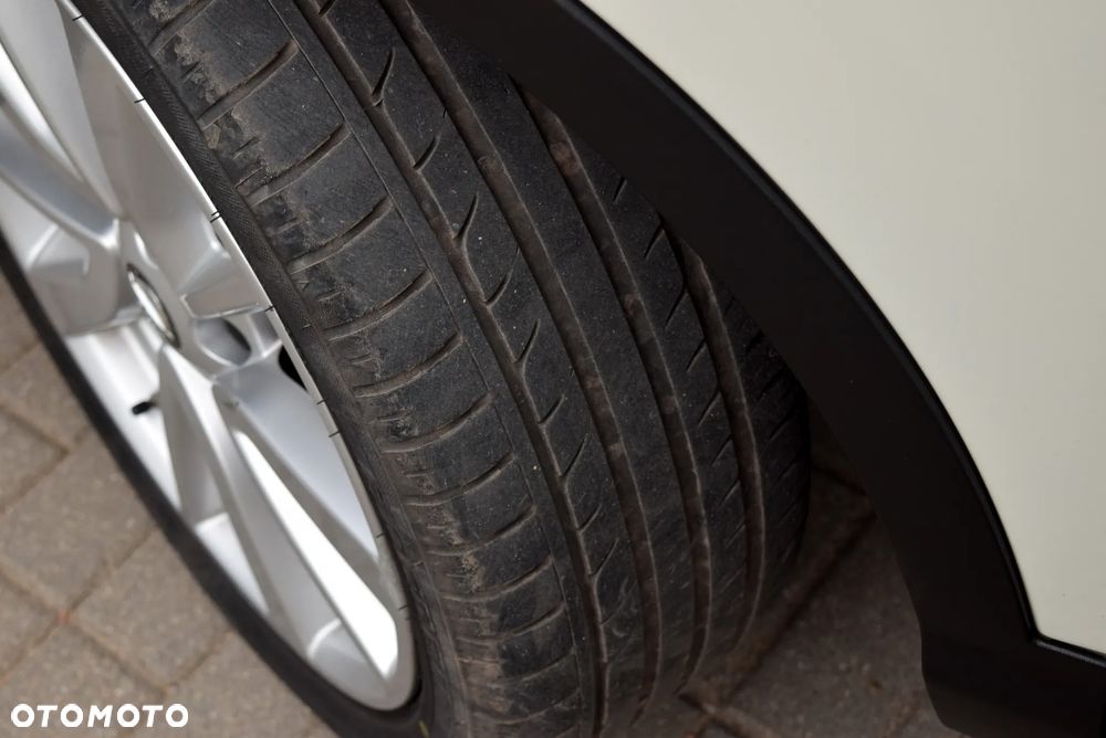 Nissan Qashqai 1.6 dCi Tekna S&S - 25