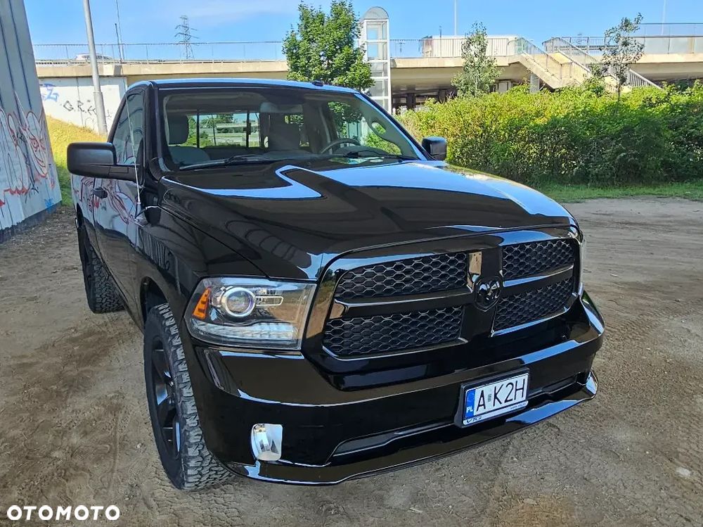 Dodge RAM - 4