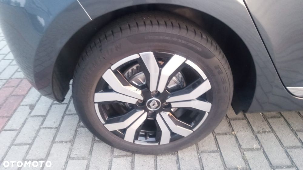 Renault Clio BLUE dCi 100 INTENS - 13